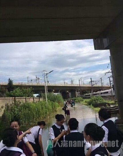 Ա뿪