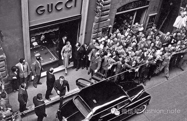 GUCCI显然就是made in Italy的杰出代表 这是1940年代的GUCCI门店