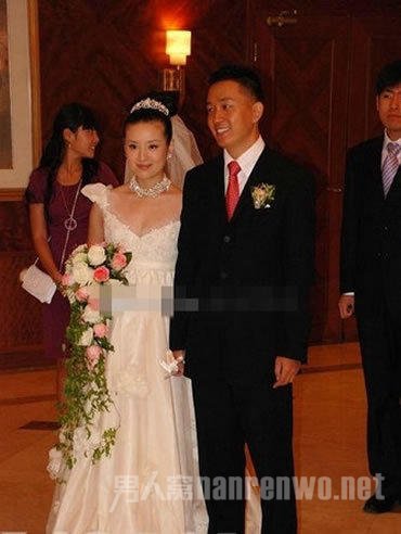 董洁潘粤明