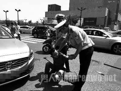 抓捕现场