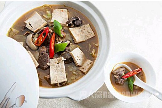 羊肉芡实汤