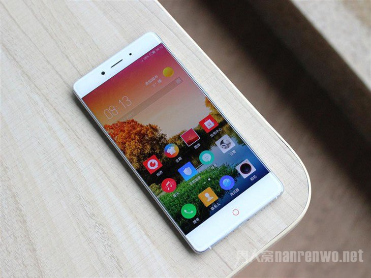 Ŭ(nubia) Z11 Ƚ ȫͨ4G ˫˫ ̳ ۼ3499Ԫ