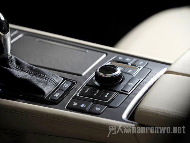 ִGenesis G80
