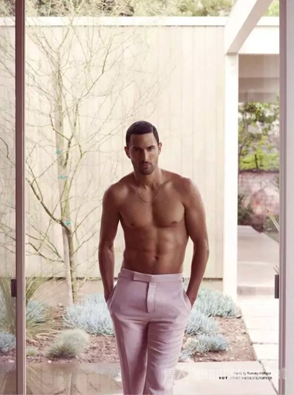 Noah Mills