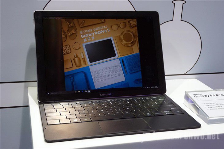 三星GALAXY TabPro S