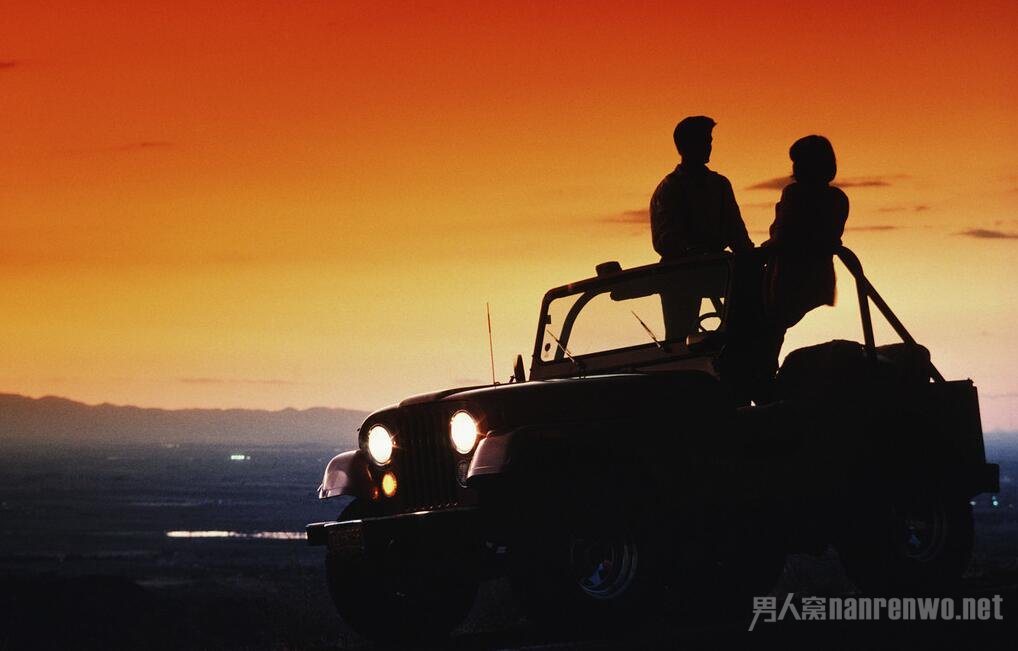 情侣进入热恋期的三个特征 你需求知道:情侣怎样快速进入热恋期