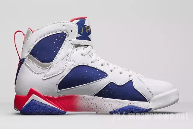 AJ7