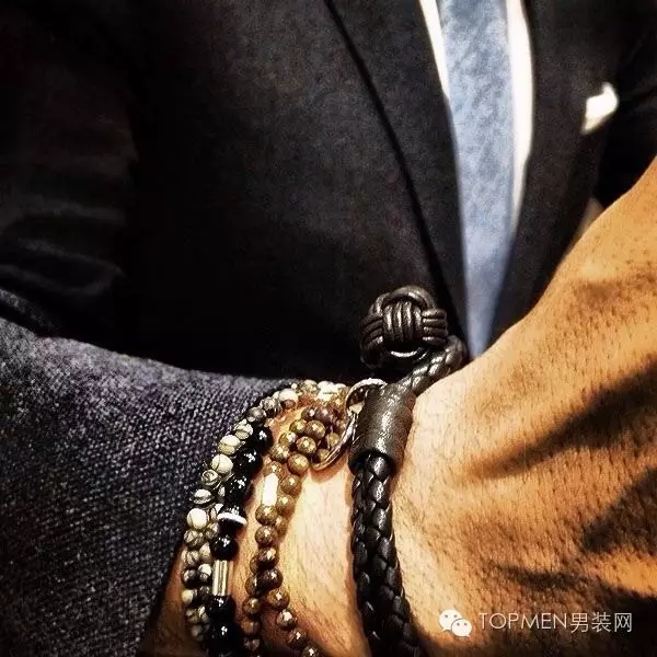 编织小羊皮手链