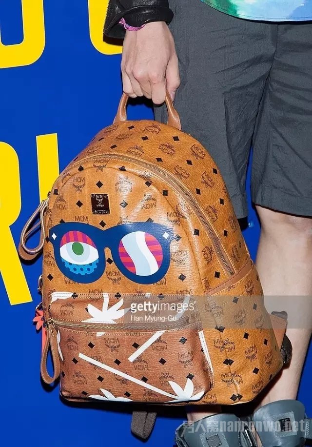 Ϳѻ