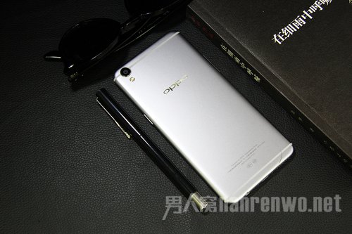 OPPO R9