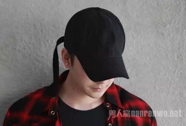 EXTRA LONG STRAP BALL CAP