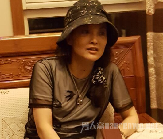 张纪中老婆召开记者会