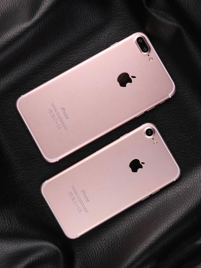 iPhone 7 Plus˫ͷ