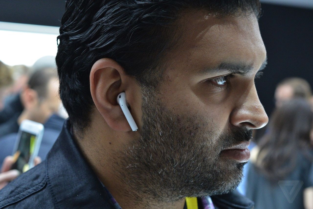 iPhoneAirPods߶۸