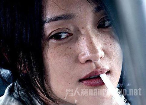 周迅“烂脸”不忍直视