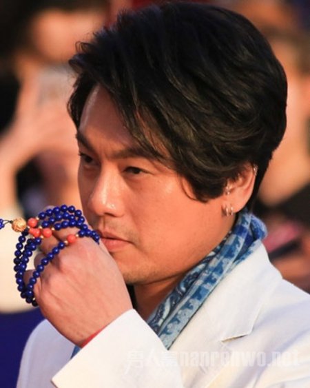 朱孝天