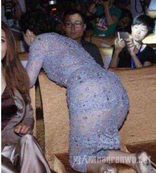 　　有人在网络上混淆视听