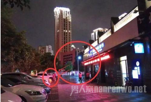 这场“对战”大约持续了20分钟
