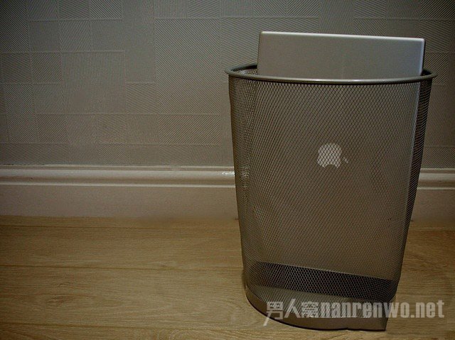 久未更新的 MacBook