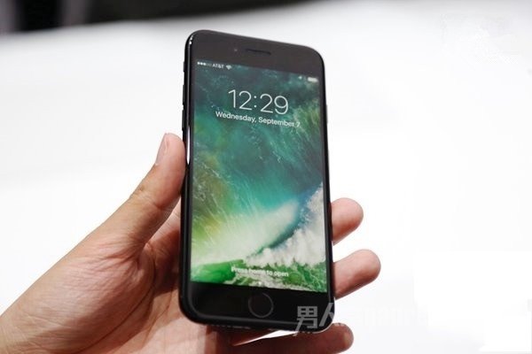 iPhone 7 plus佹