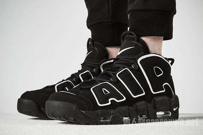 Nike Air More Uptempo