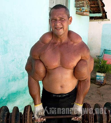 最强肌肉男
