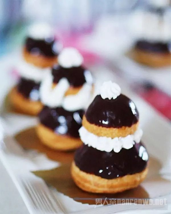  Religieuse