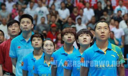 李晓霞为什么提前退役