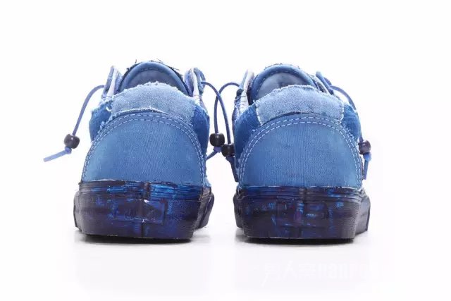 vansЬC2H4