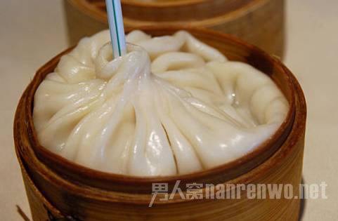 蟹黄汤包