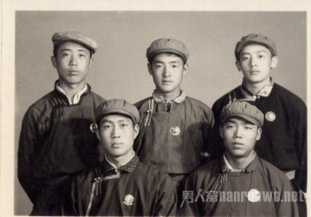 男知青