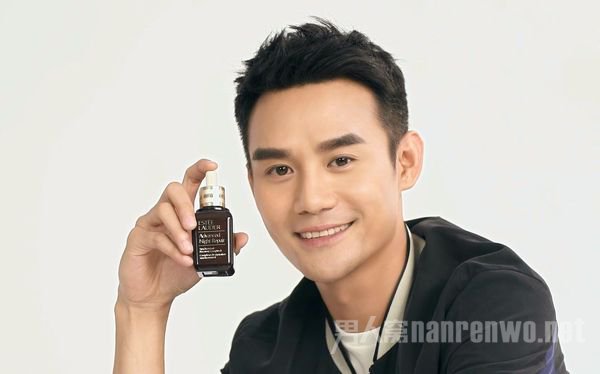 王凯雅诗兰黛