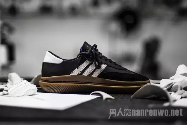 Nike adidas