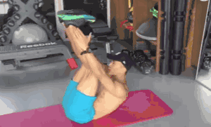 仰卧抬腿触足