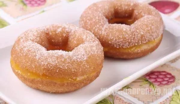 Donut(Doughnut) 甜甜圈