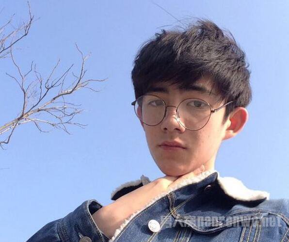 17岁男星逼怀孕女友堕胎