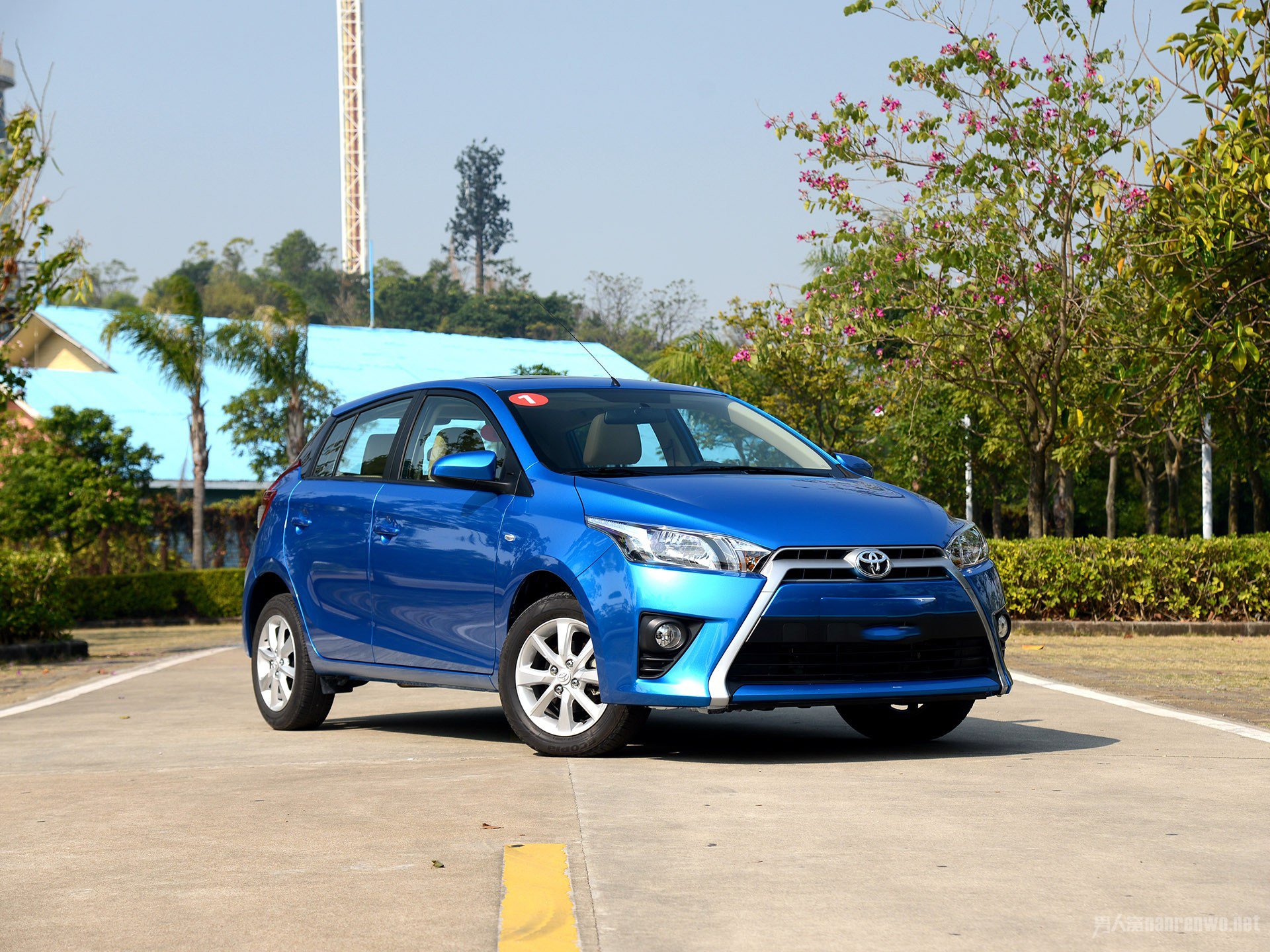 2017YARiS L