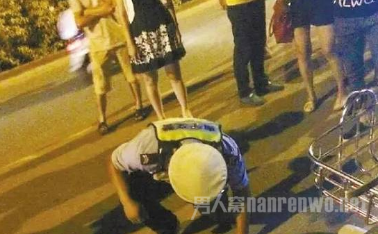 早上发现时已经活活冻死