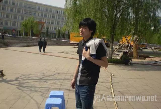 李易峰大学