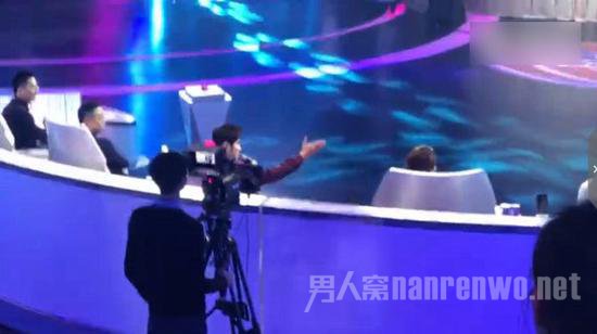 周杰伦为什么发飙