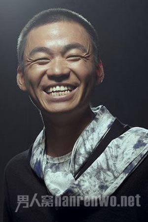 王宝强寸头