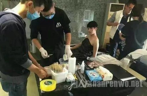 小鲜肉用倒模替身是谁