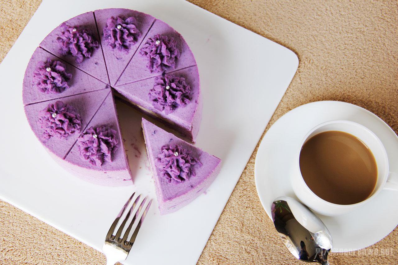 紫色慕斯蛋糕