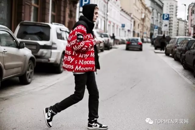 Supreme x North Face 