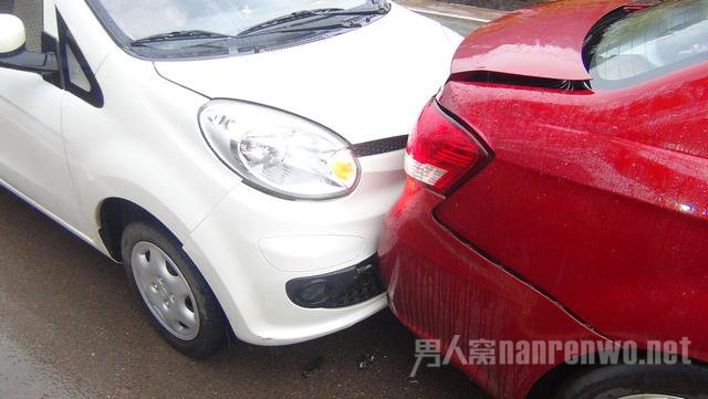 Ů˾�������³���׷β:����ʱ������Ⱥ��һԪ���