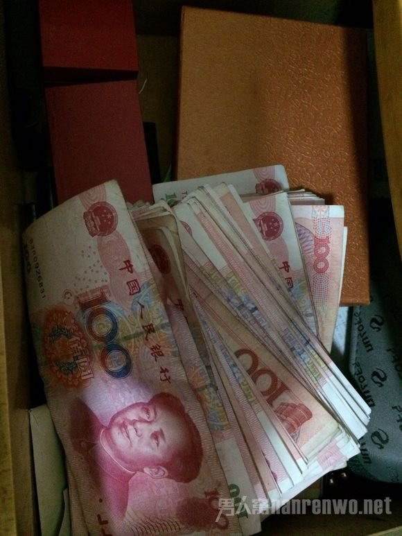 大妈向相亲对象展示家中财物 对方乘机实施盗窃
