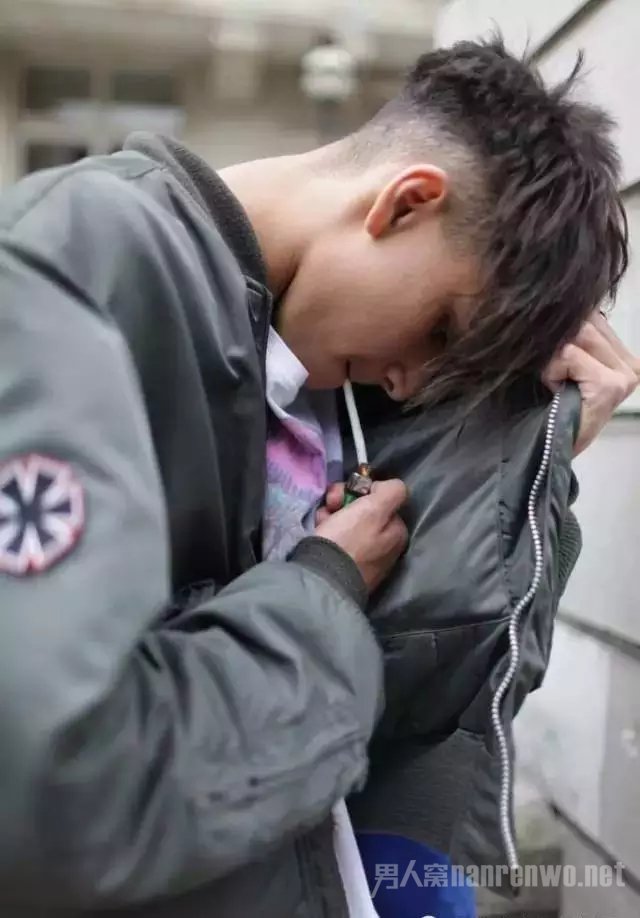 帅气发型