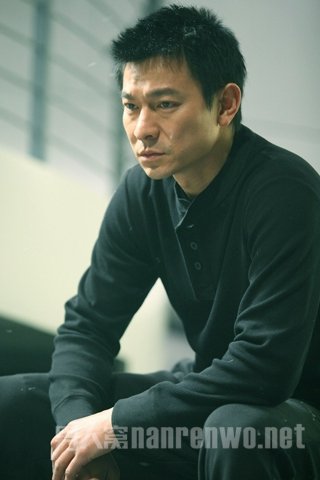 刘德华受伤