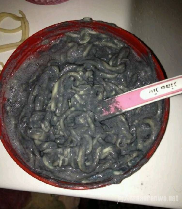֥