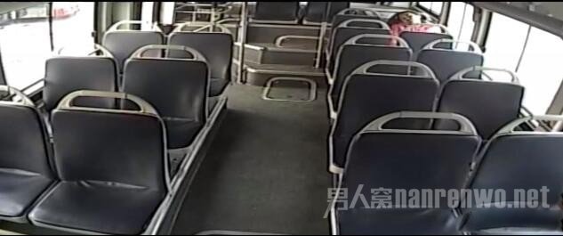 公交监控画面